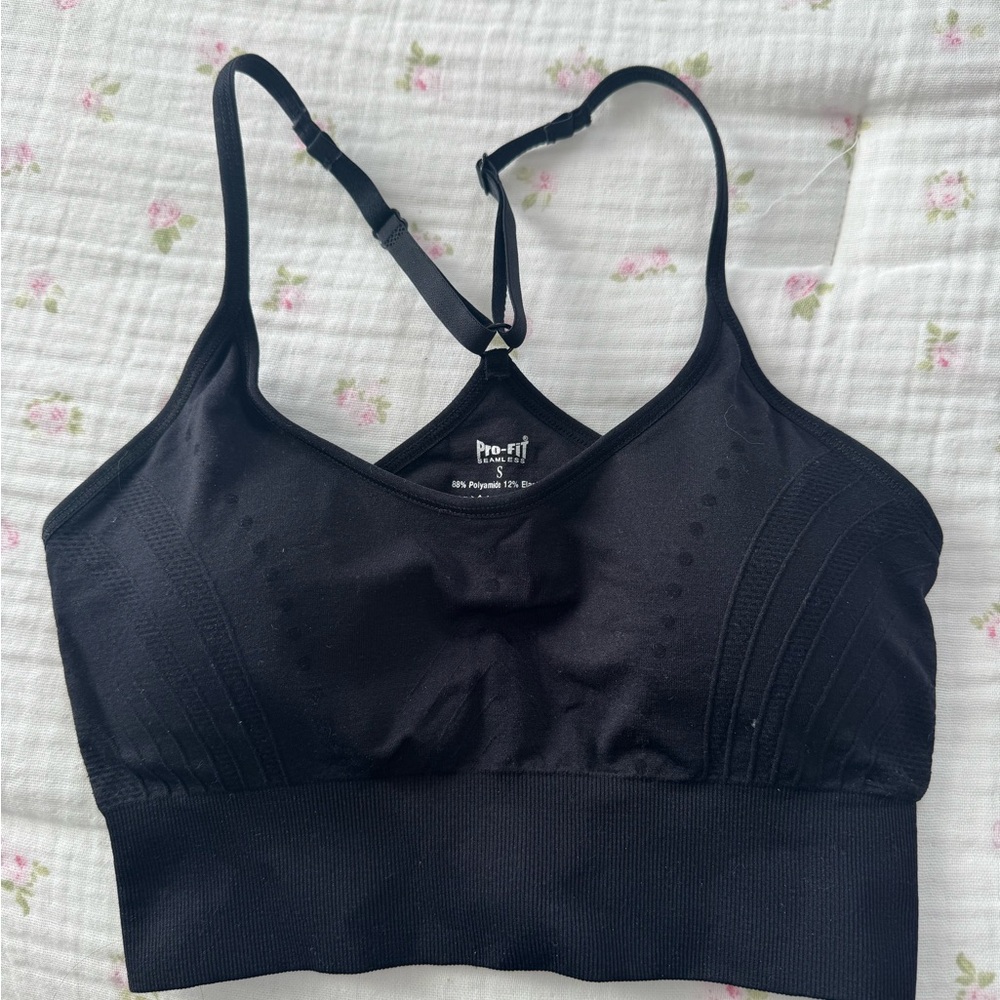 Black Sports Bra